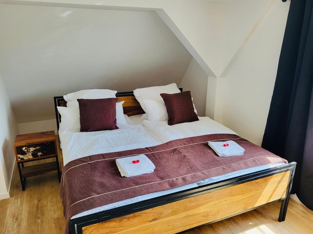 Sioux Stilvoll Eingerichtete Apartments Im Stadtkern I Netflix I Nespresso I Kaufbeuren Exterior photo